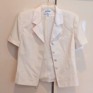 Kasper Women's Cream Short Sleeve Blazer